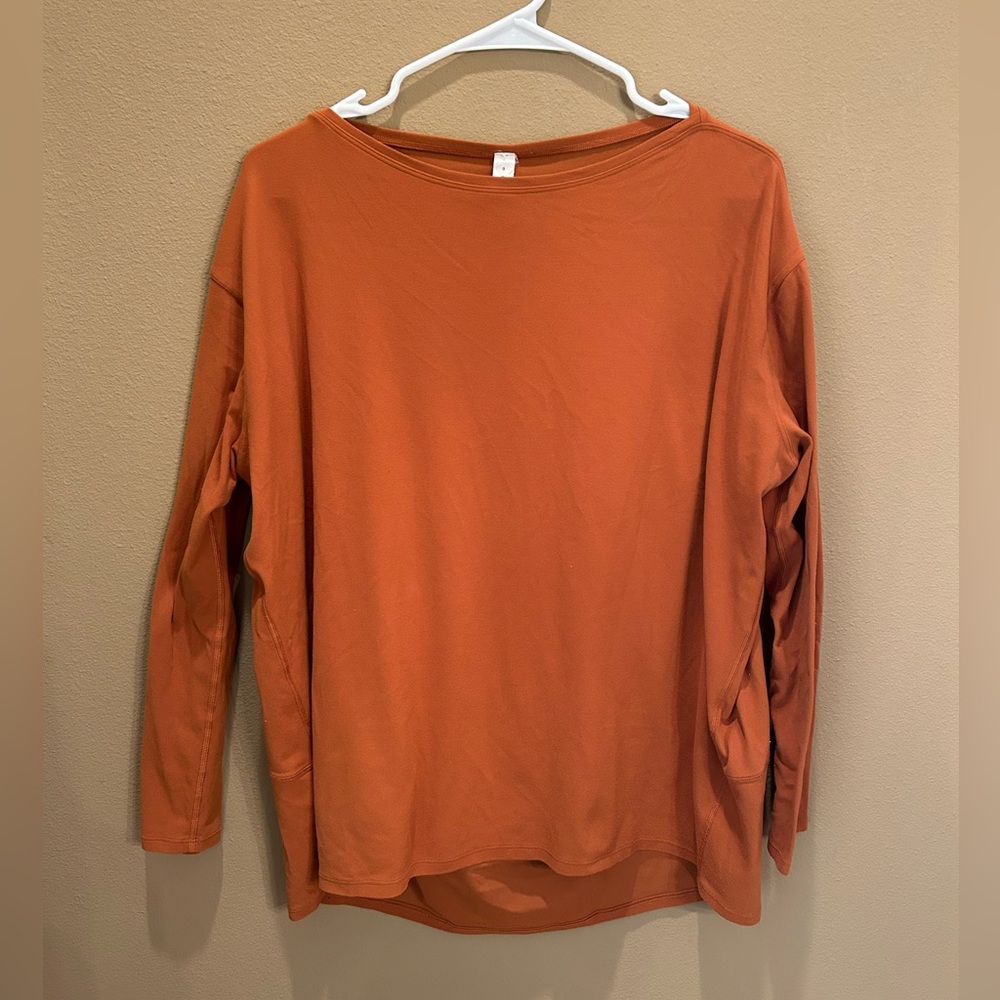 Lululemon Back In Action Long Sleeved Nulu Top Size 8 Butternut Brown